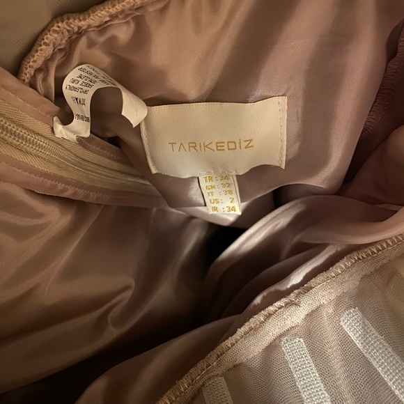 Tarik Ediz gown size 2. - Picture 5 of 5